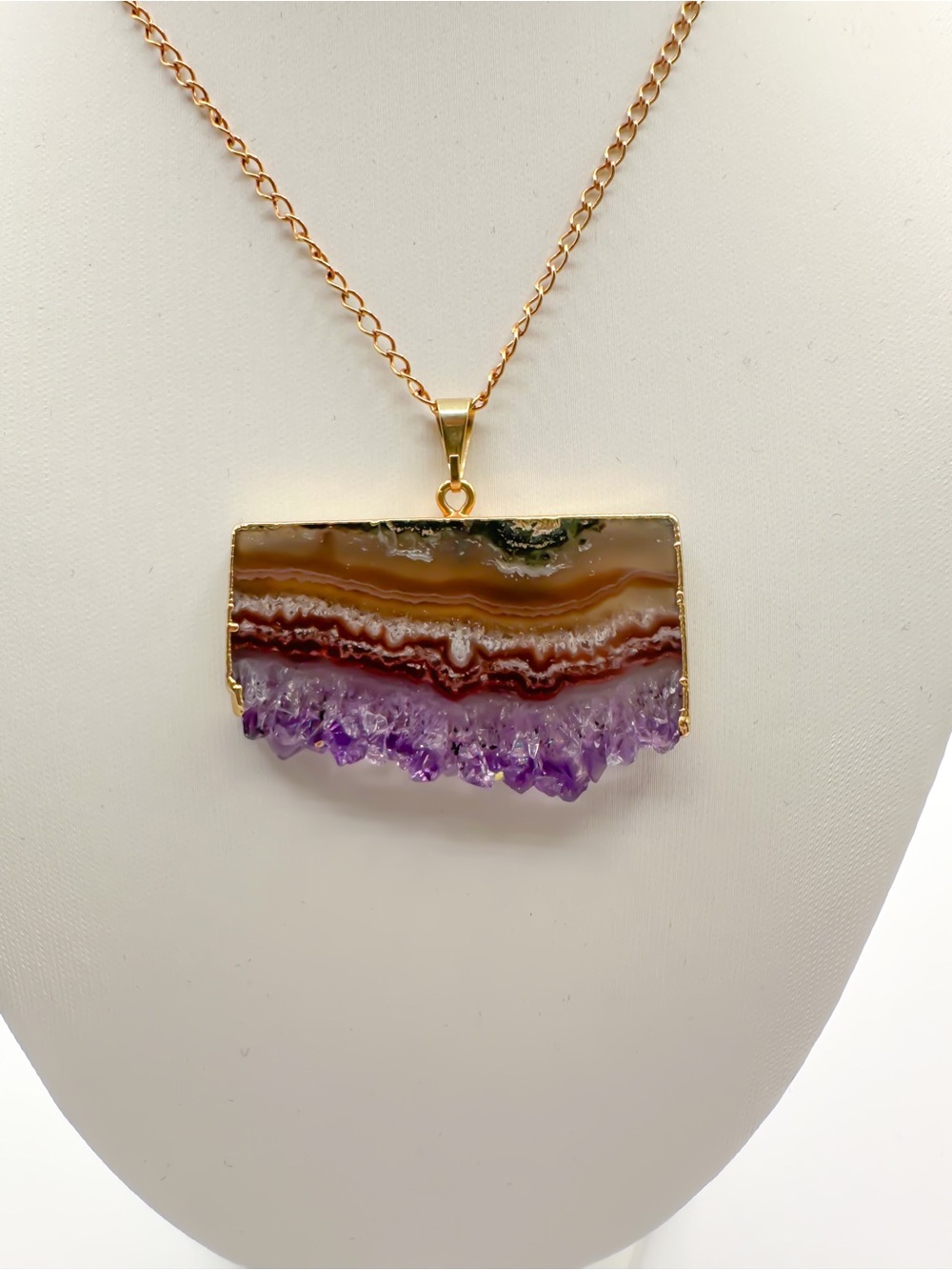 Gold tone-Trimmed Amethyst Slice Pendant Necklace - Purple & Brown